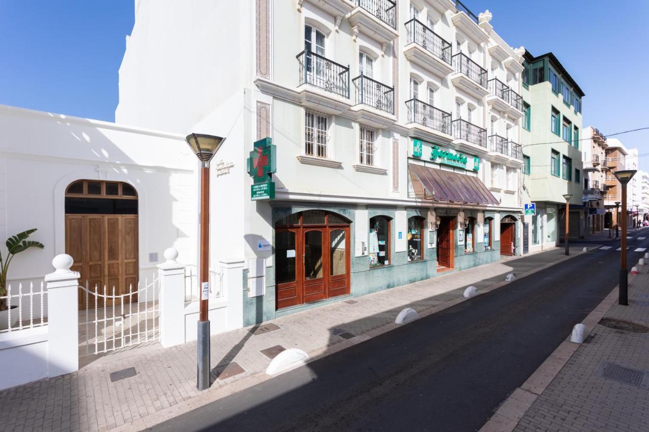 Rooms & Suites Loft 2E Deluxe Edition Arrecife エクステリア 写真