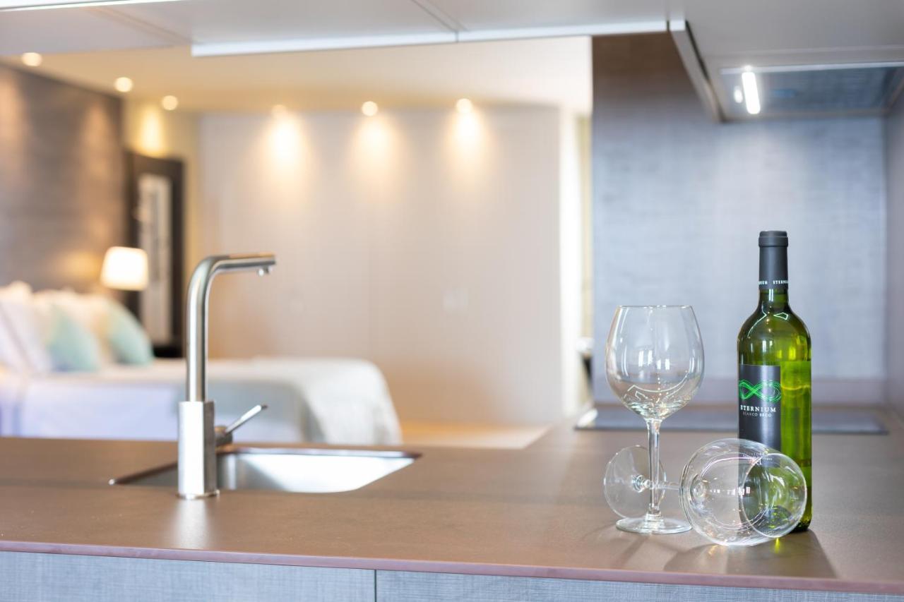 Rooms & Suites Loft 2E Deluxe Edition Arrecife エクステリア 写真